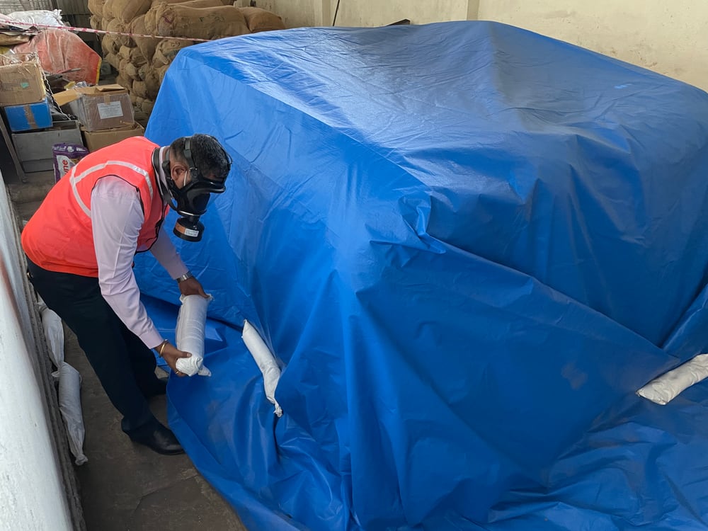 Commodity fumigation cover sealing